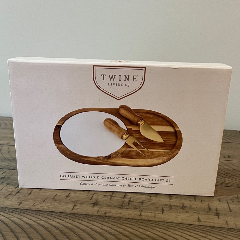 Gourmet Cheese Board Set - Brown and White
